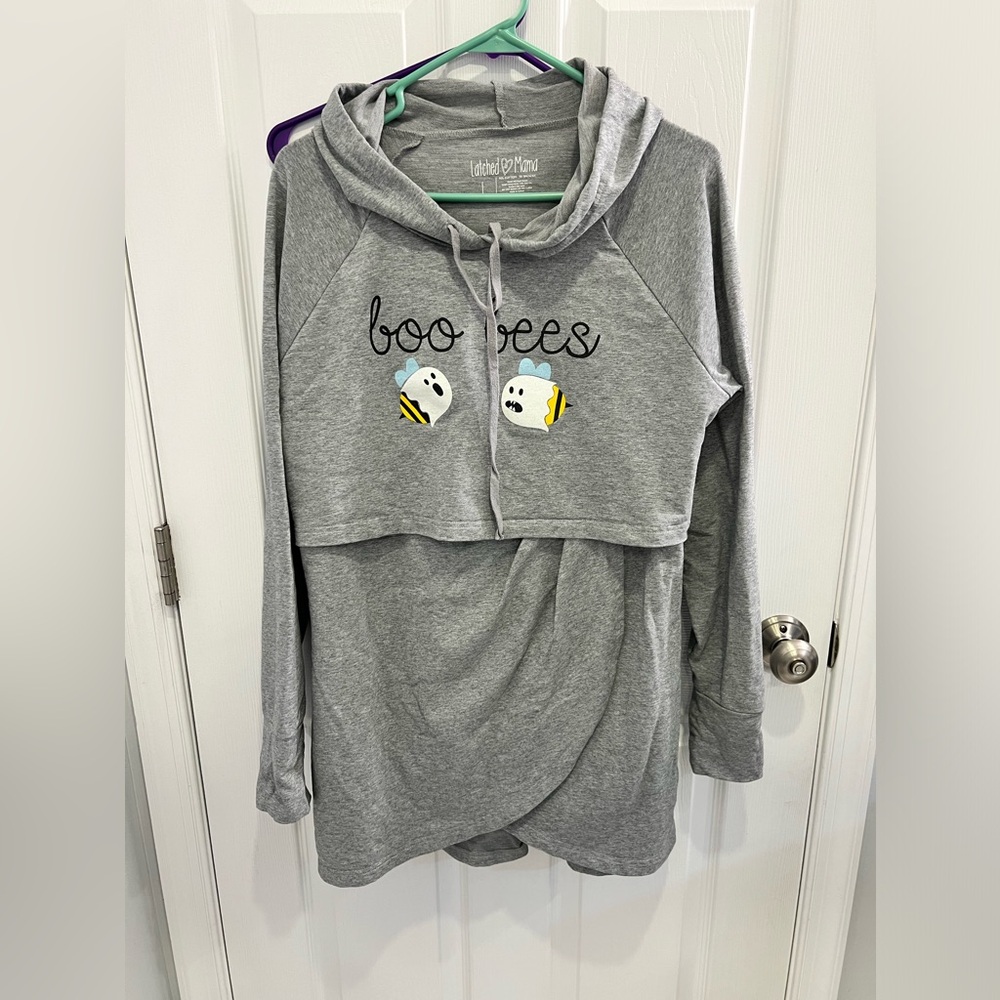Latched mama boo bees peplum hoodie. L